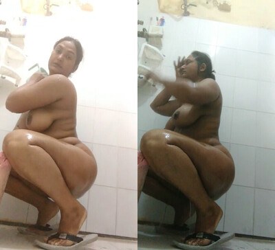 Very-big-tits-mature-tamil-aunty-xxx-nude-bathing-mms-HD.jpg