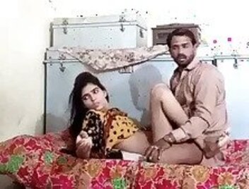 Rajasthani-lover-couple-x-vedio-indian-having-fuck-mms.jpg