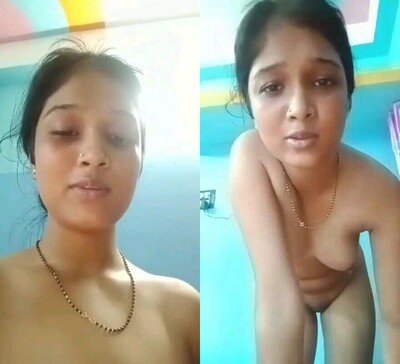 Village-desi-sexy-hot-sexy-bhabi-video-showing-fingering-nude-mms.jpg