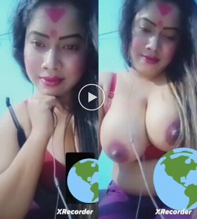 Beautiful-horny-porndesi-bhabhi-shows-big-boobs-viral-mms.jpg