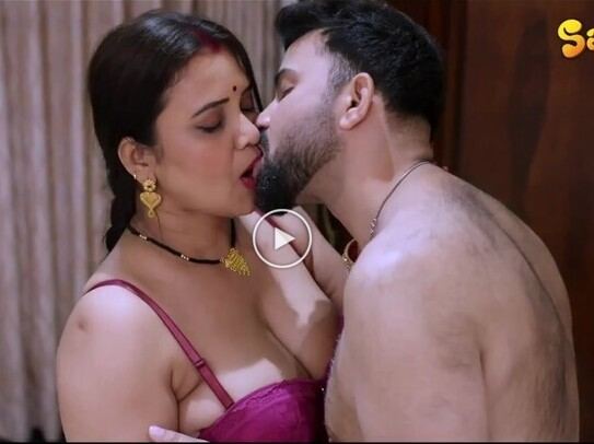 Super-hottest-big-boobs-bhabi-fuck-ullu-pehredaar-web-series-HD.jpg