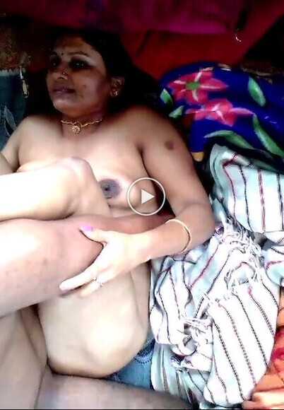 Desi-village-amateur-aunty-affair-xvideos-fuck-dewar-mms.jpg