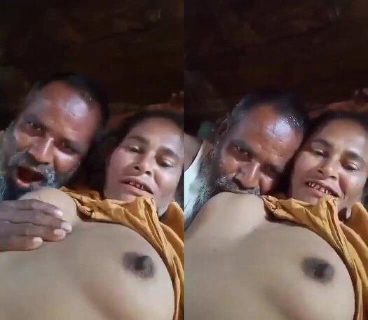 Pak-Muslim-aunty-uncle-sex-pak-sex-com-mms.jpg