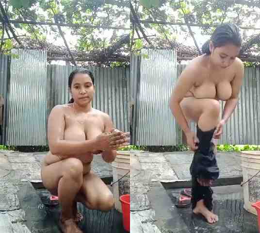 Bangladeshi-Muslim-hot-big-boobs-desihot-bhabhi-xxx-nude-bath.jpg