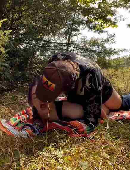 College-teen-babe-sxxxxxx-hard-fuck-uncle-outdoor.jpg